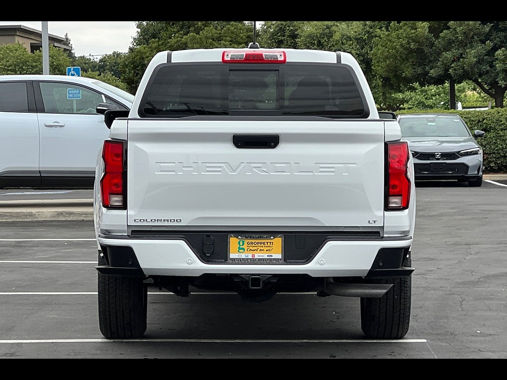 2024 Chevrolet Colorado LT
