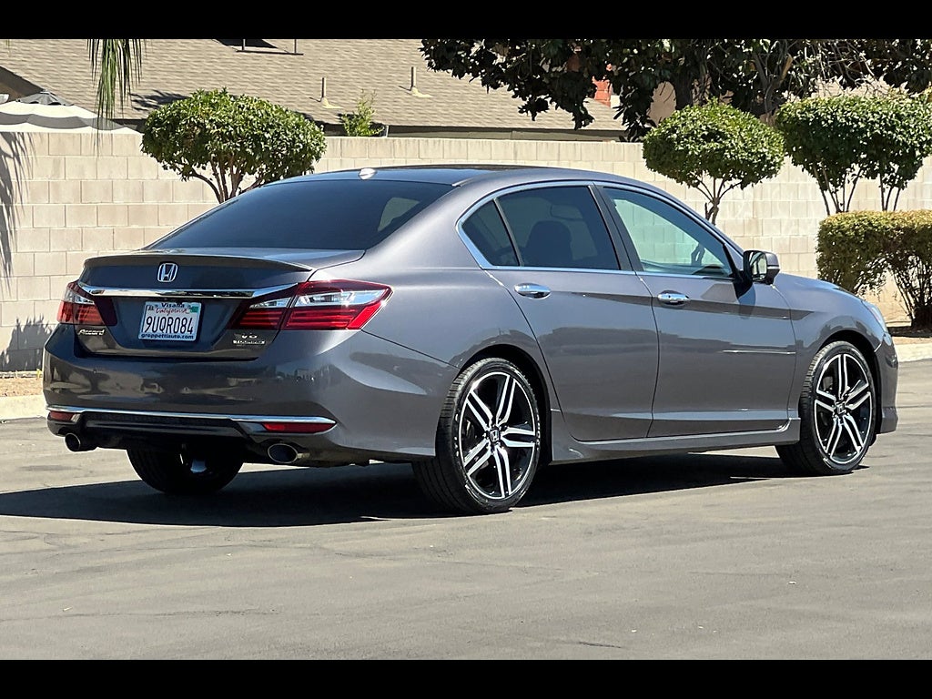 2017 Honda Accord Sedan Touring V6