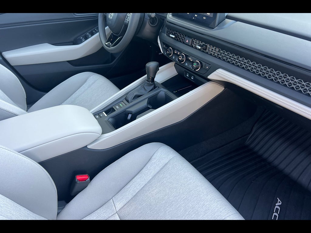 2026 Honda Accord Sedan SE