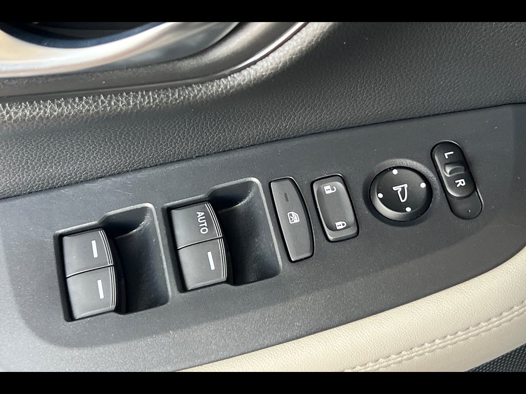 2025 Honda HR-V LX 4dr Crossover