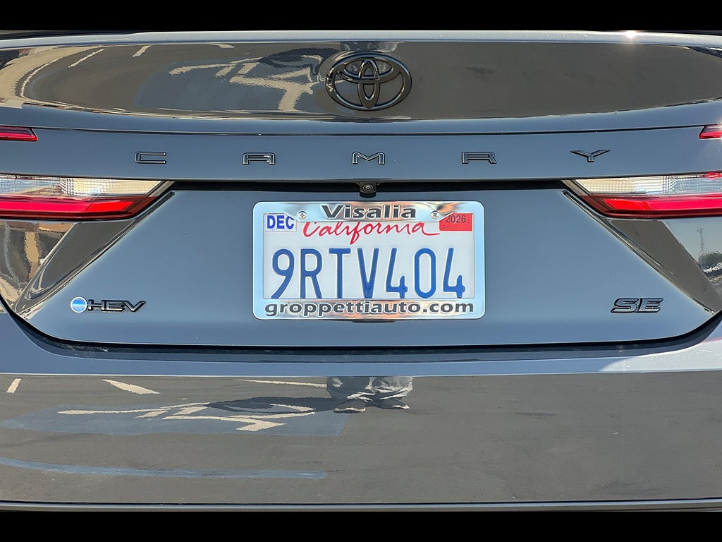 2025 Toyota Camry SE