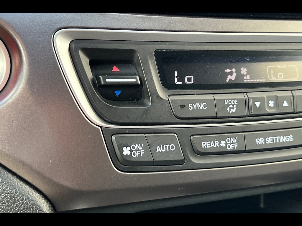 2023 Honda Passport EX-L - Photo 29