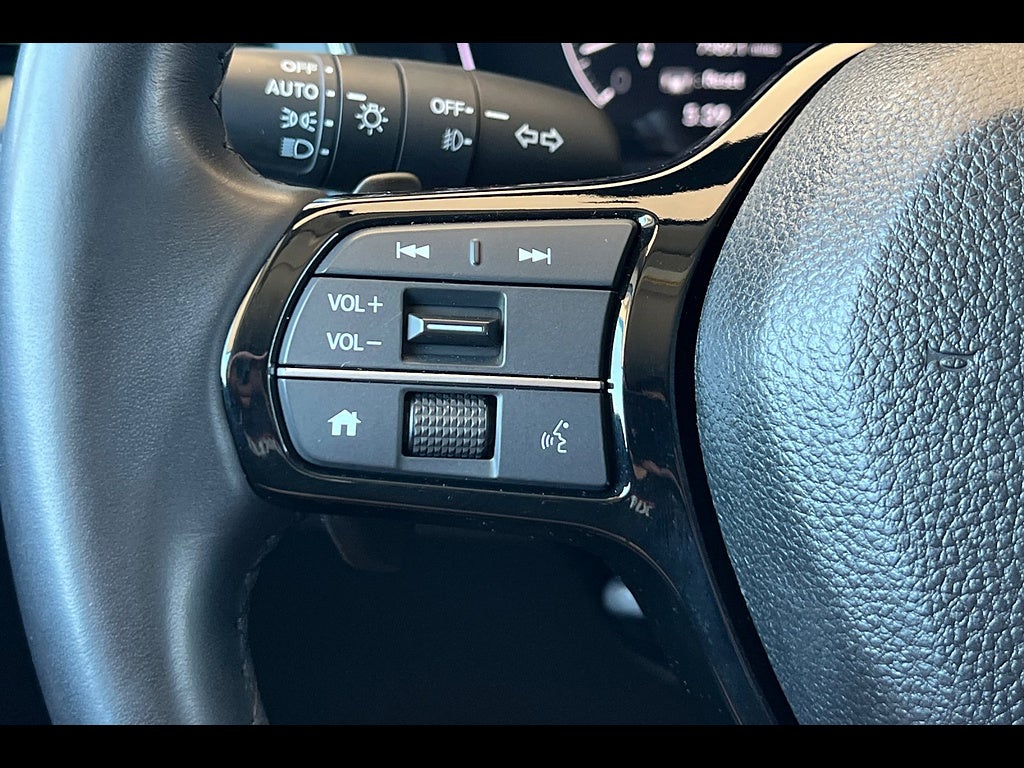 2024 Honda Pilot EX-L w/Rear Captain's Chairs