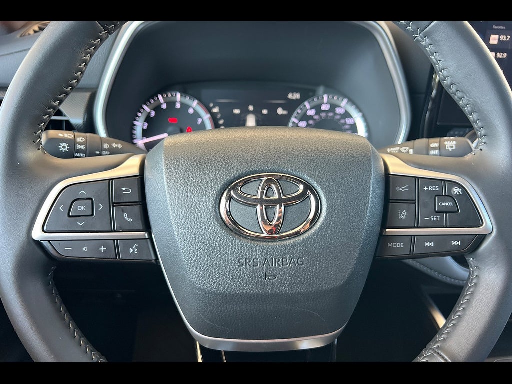 2024 Toyota Highlander XSE