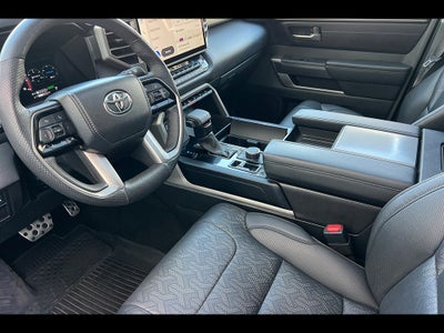 2024 Toyota Sequoia SR5