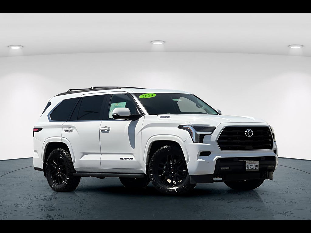 2024 Toyota Sequoia SR5