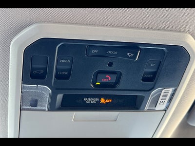 2024 Toyota Sequoia SR5