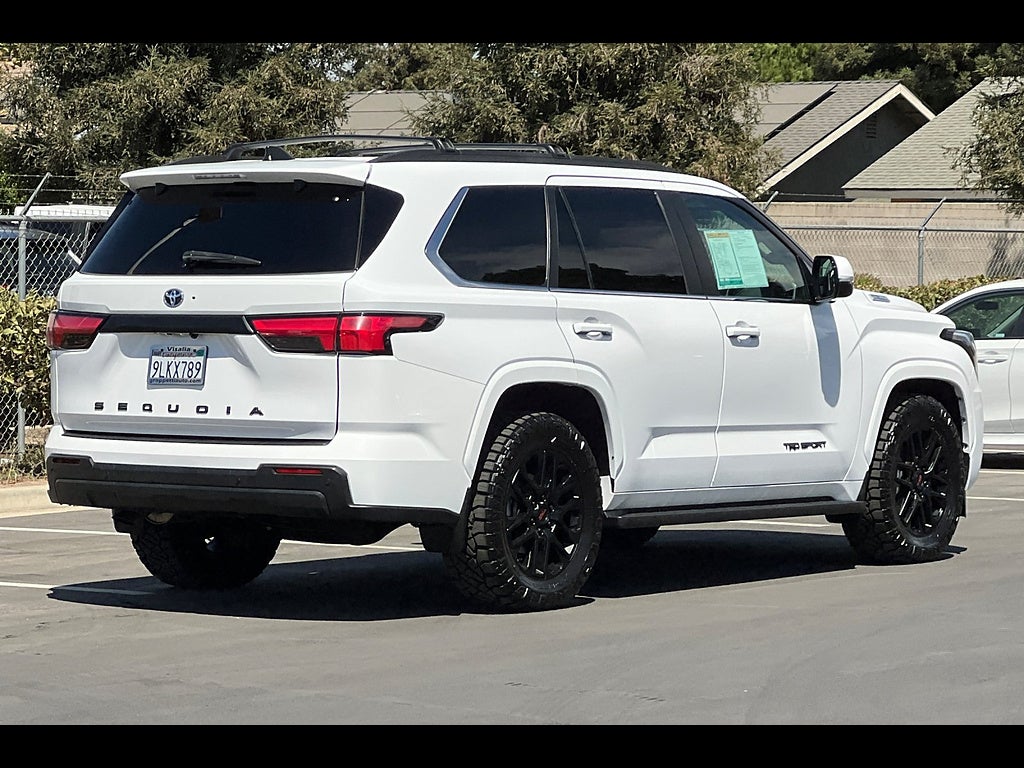 2024 Toyota Sequoia SR5