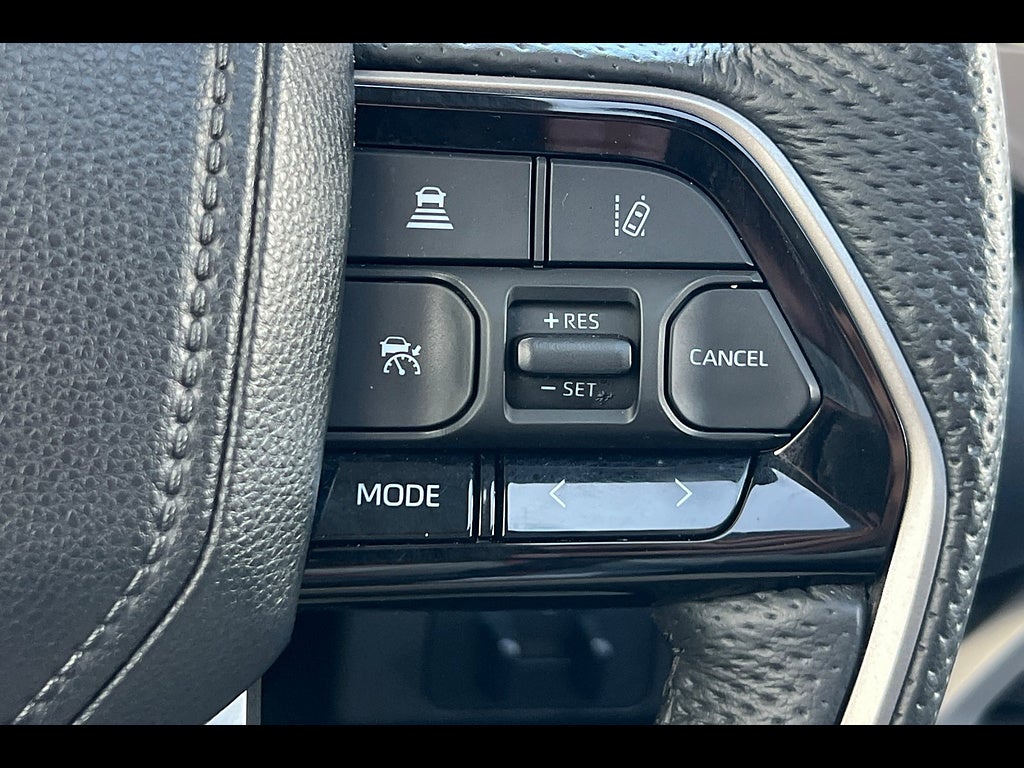 2024 Toyota Sequoia SR5