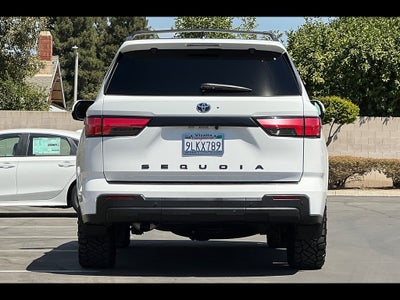 2024 Toyota Sequoia SR5