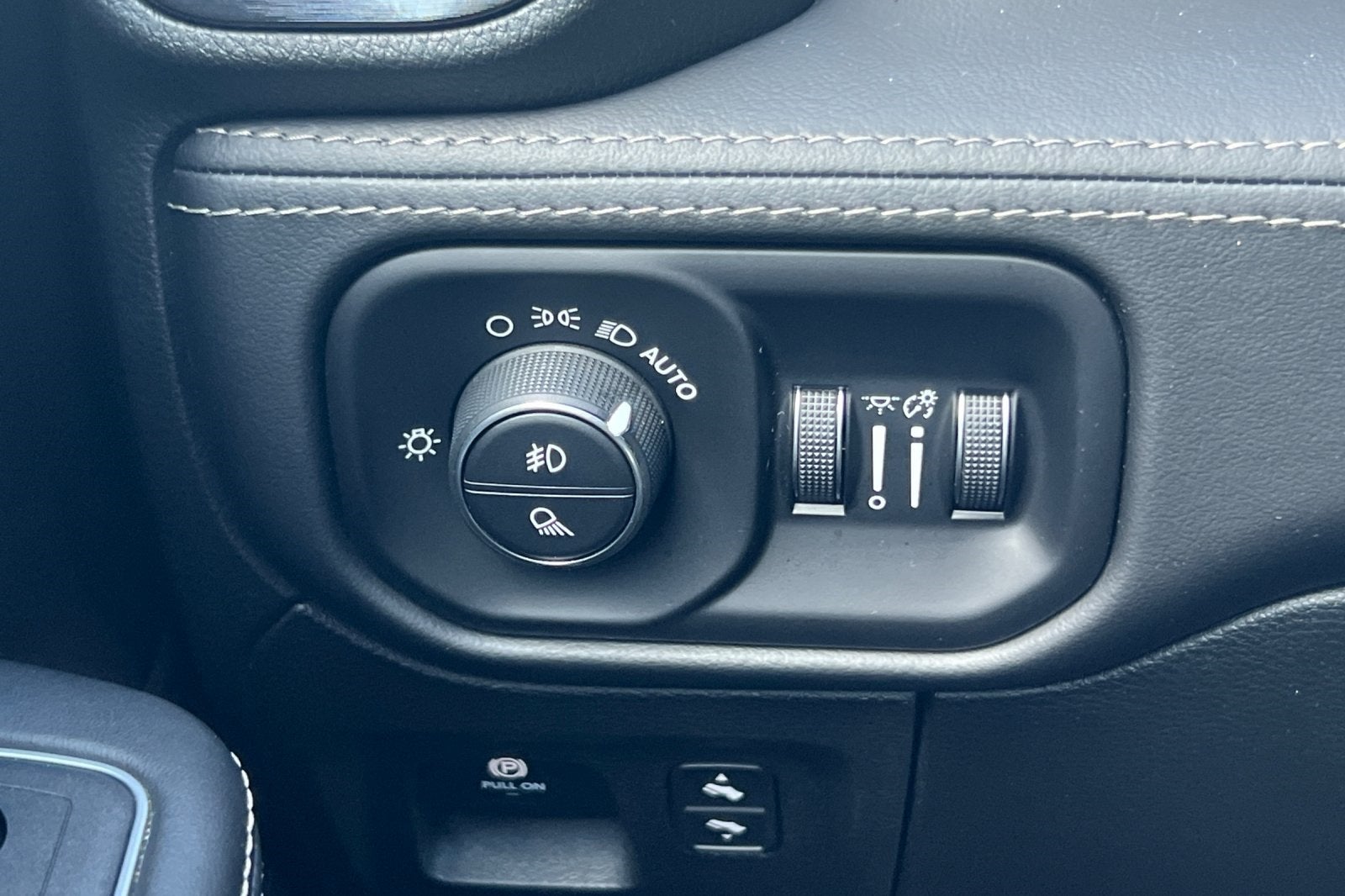 2023 RAM 1500 Limited