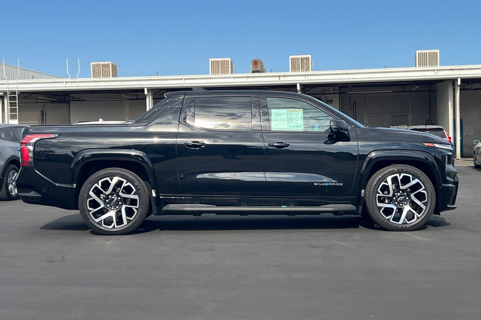 2024 Chevrolet Silverado EV RST