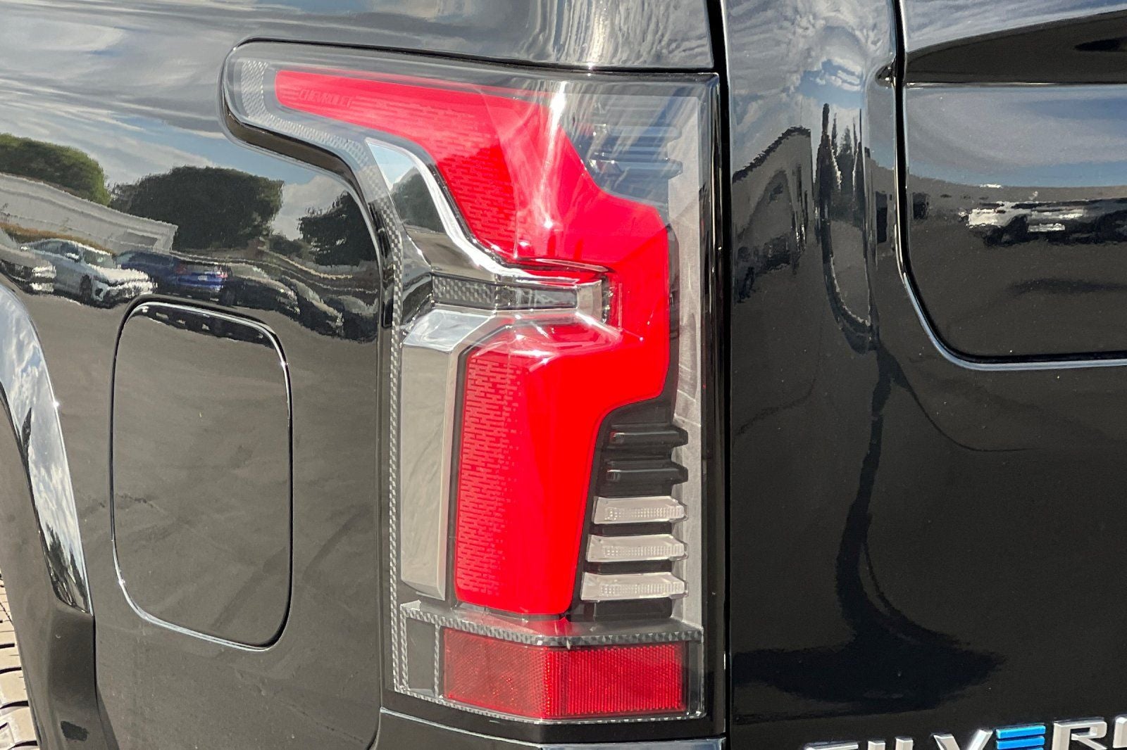 2024 Chevrolet Silverado EV RST