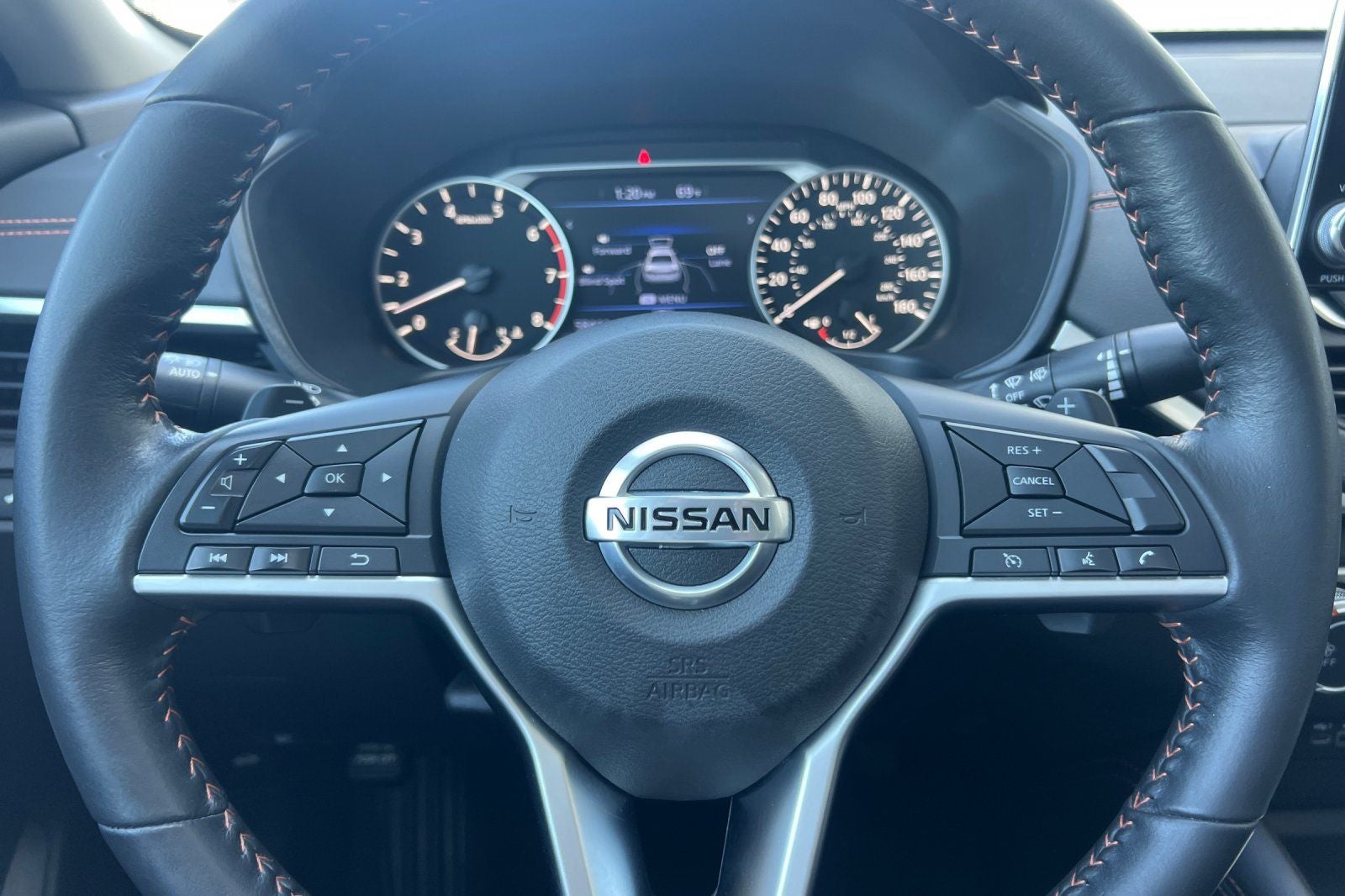 2022 Nissan Altima 2.0 SR