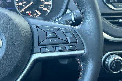 2022 Nissan Altima 2.0 SR