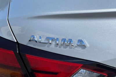 2022 Nissan Altima 2.0 SR