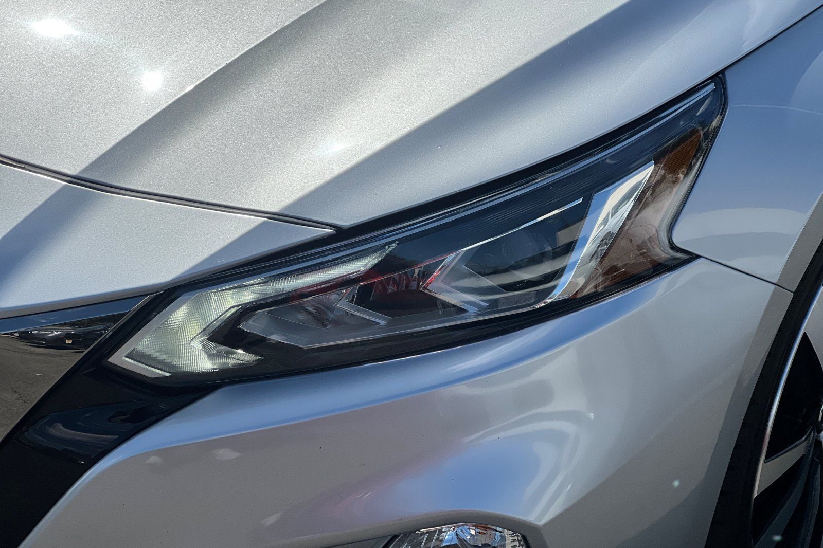 2022 Nissan Altima 2.0 SR