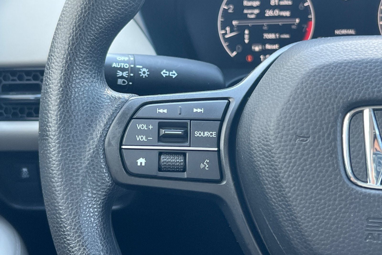 2025 Honda HR-V LX