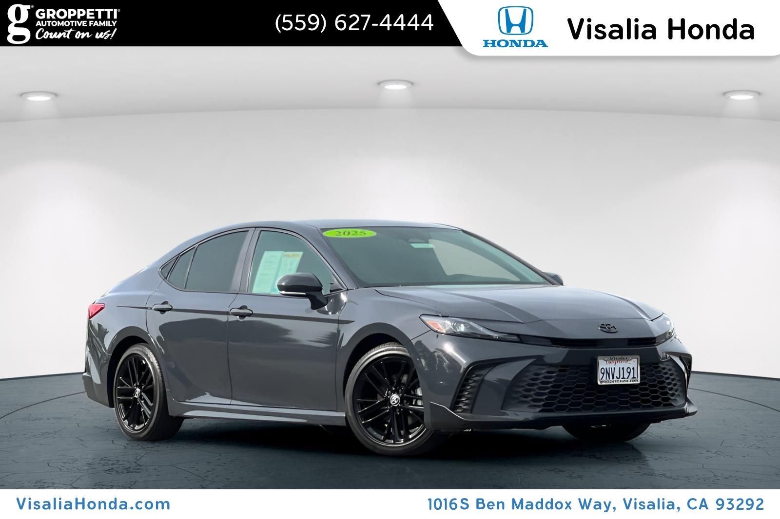 2025 Toyota Camry SE