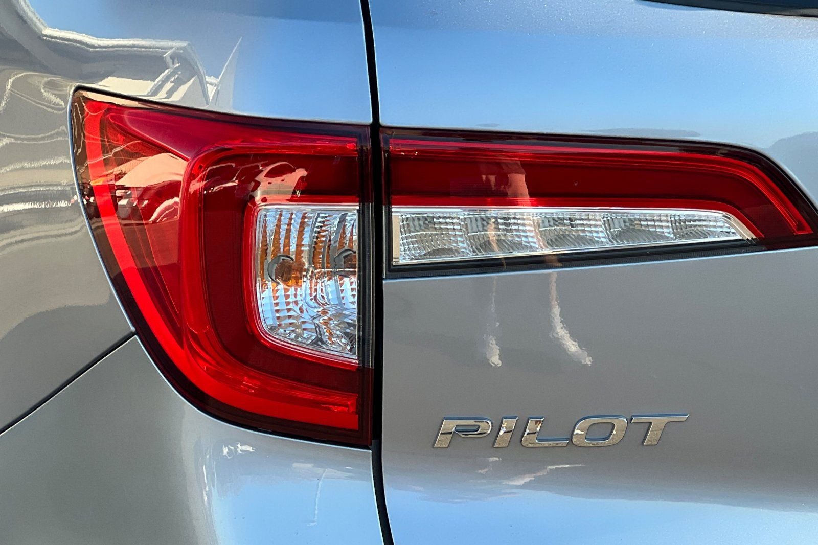 2021 Honda Pilot Special Edition