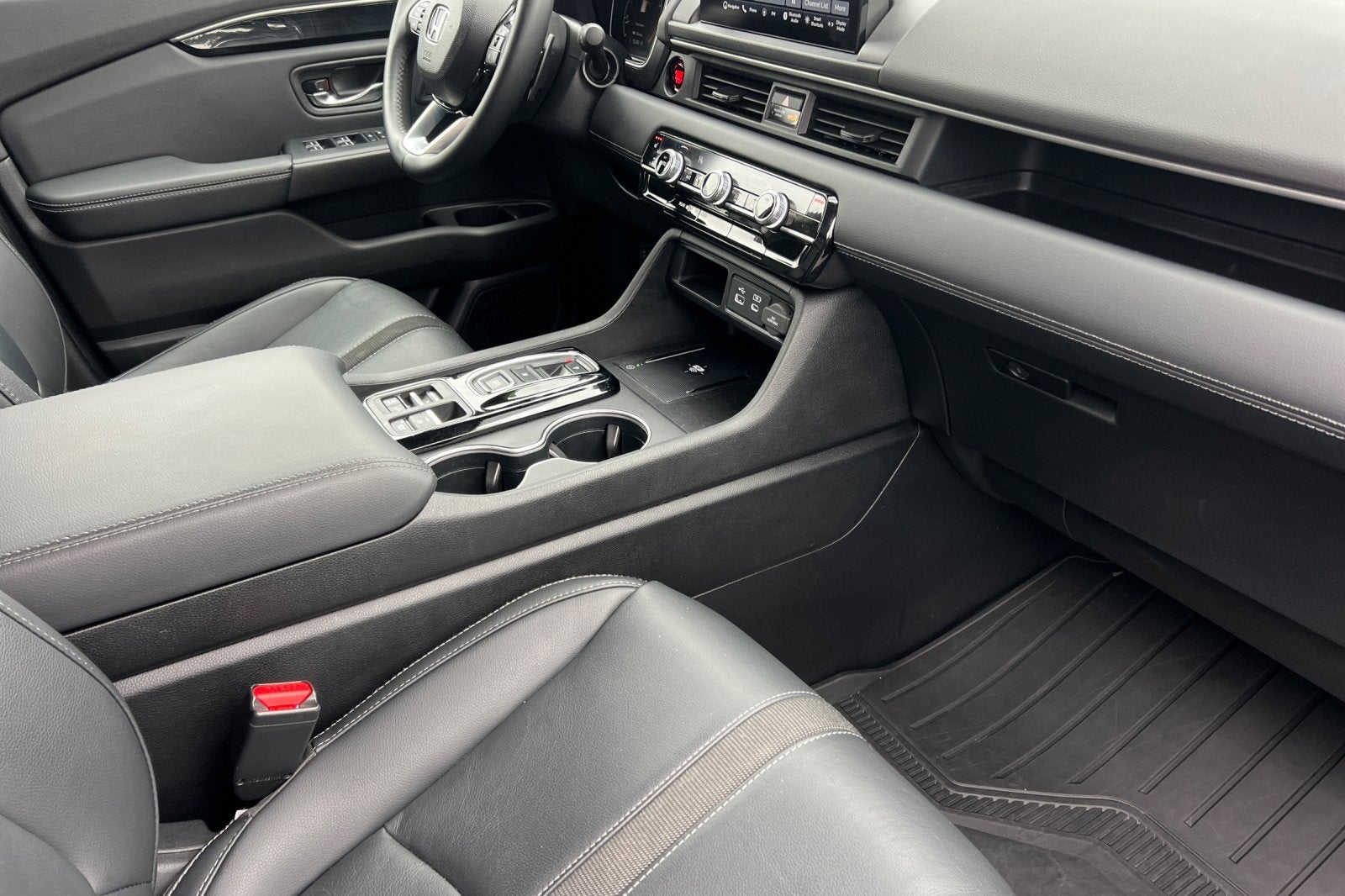 2024 Honda Pilot Touring