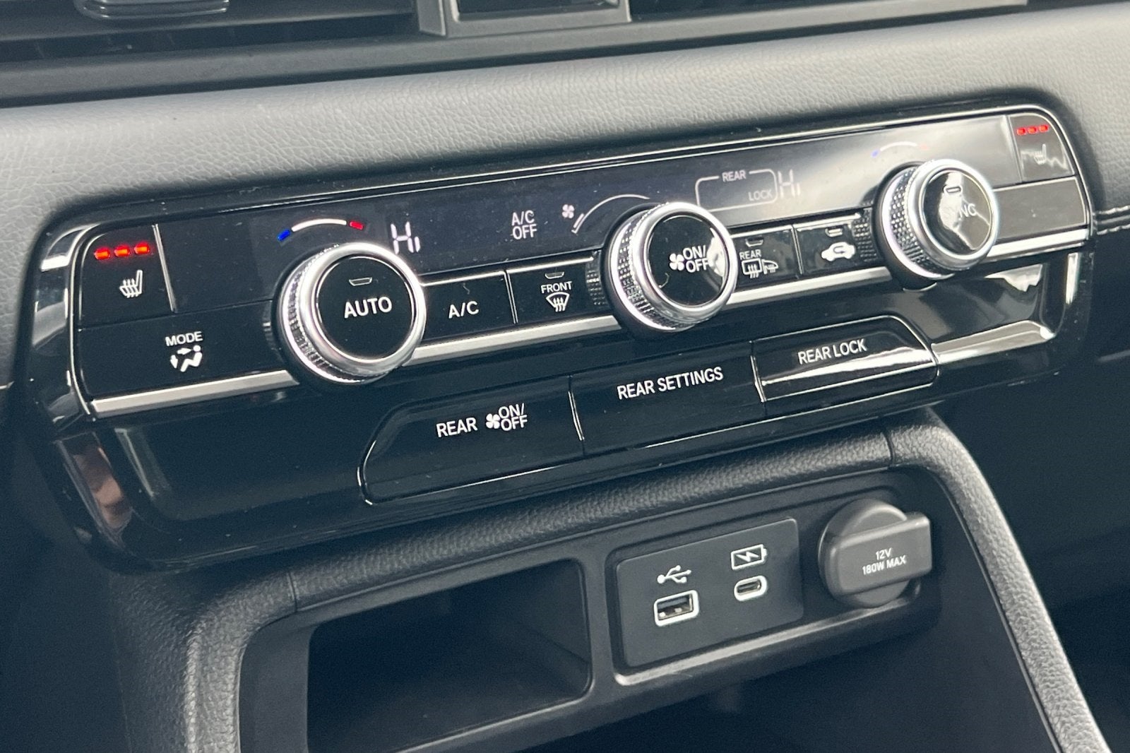 2024 Honda Pilot Touring