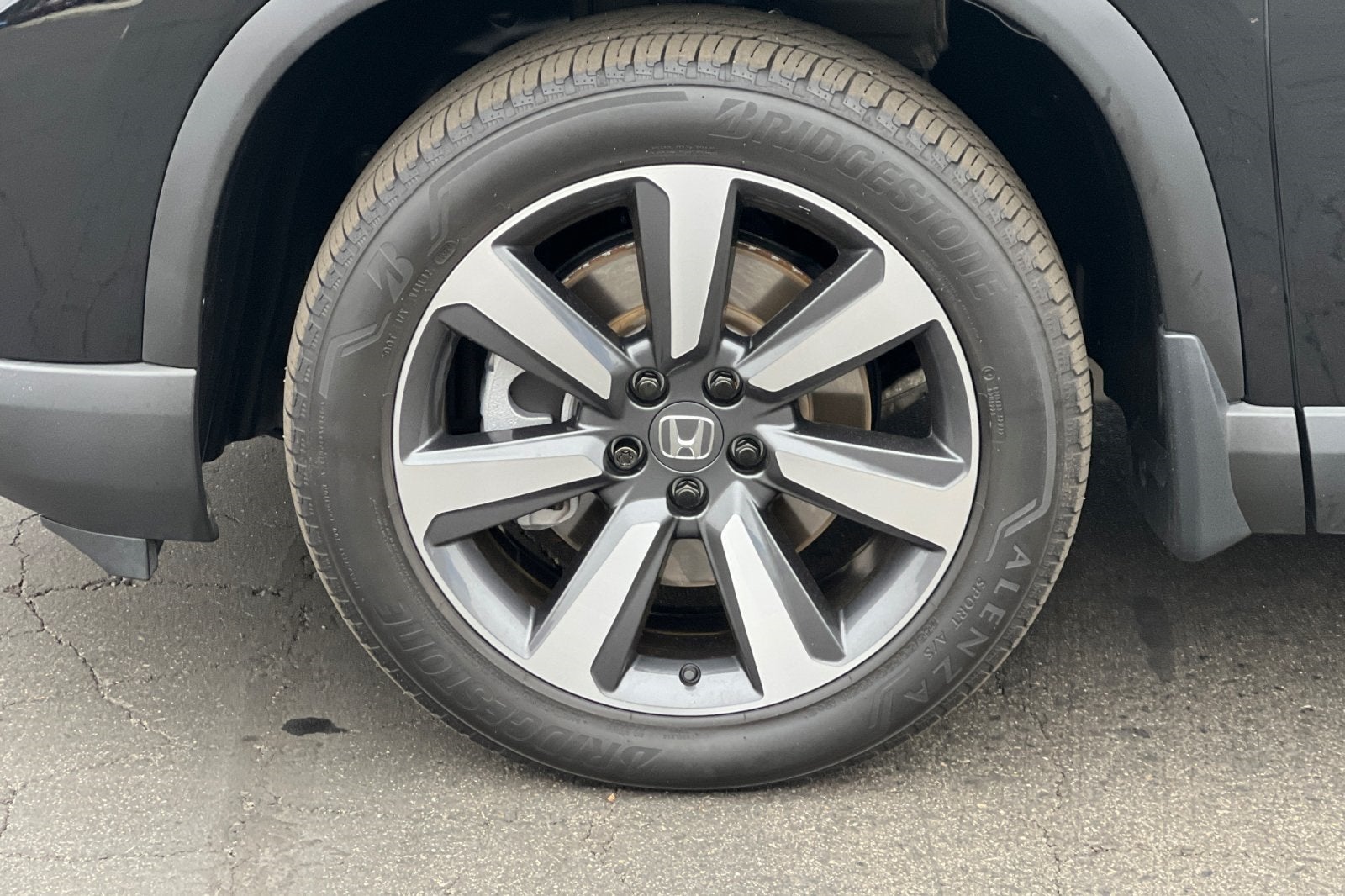 2024 Honda Pilot Touring