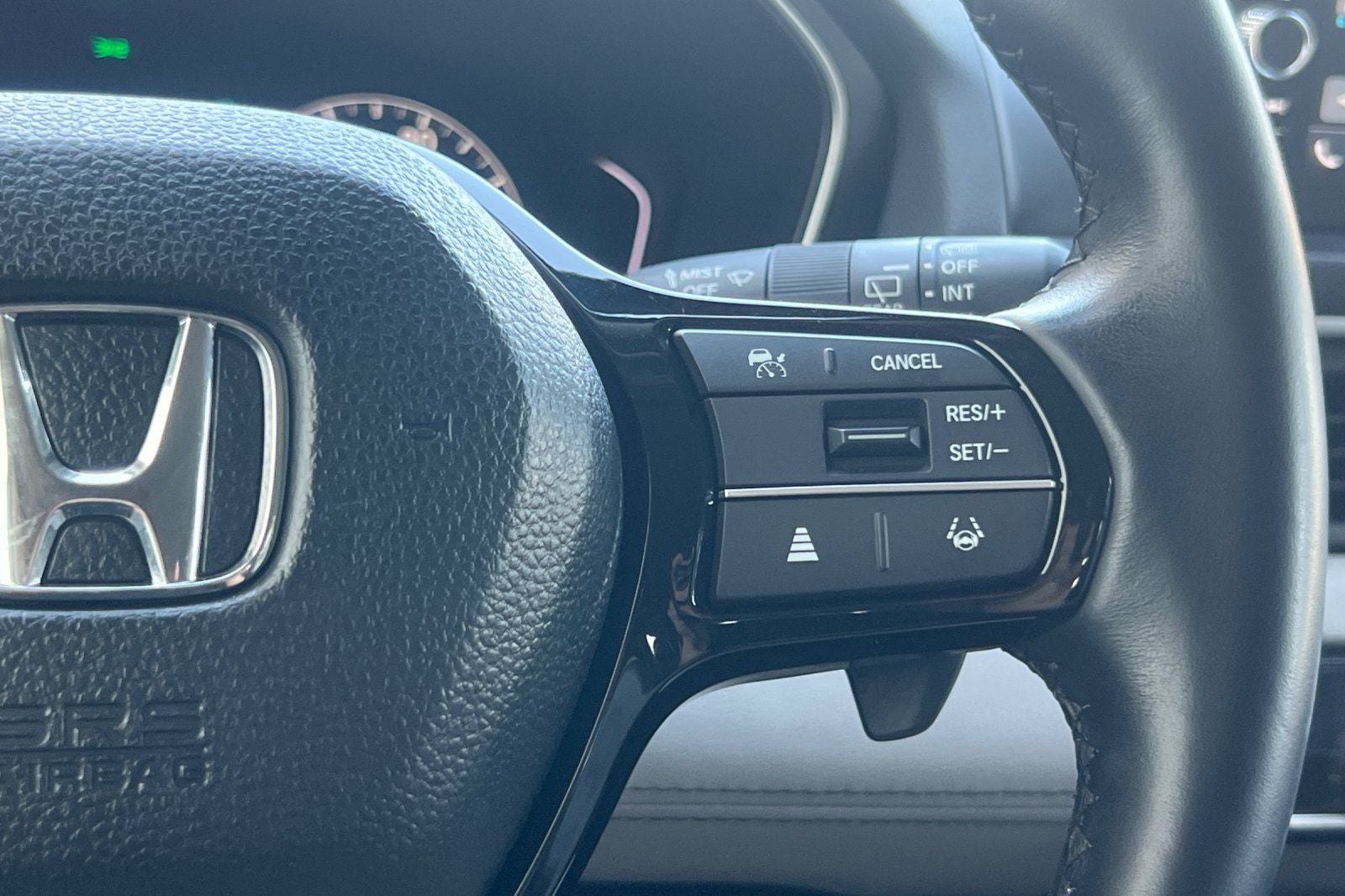 2024 Honda Pilot EX-L 8 Passenger