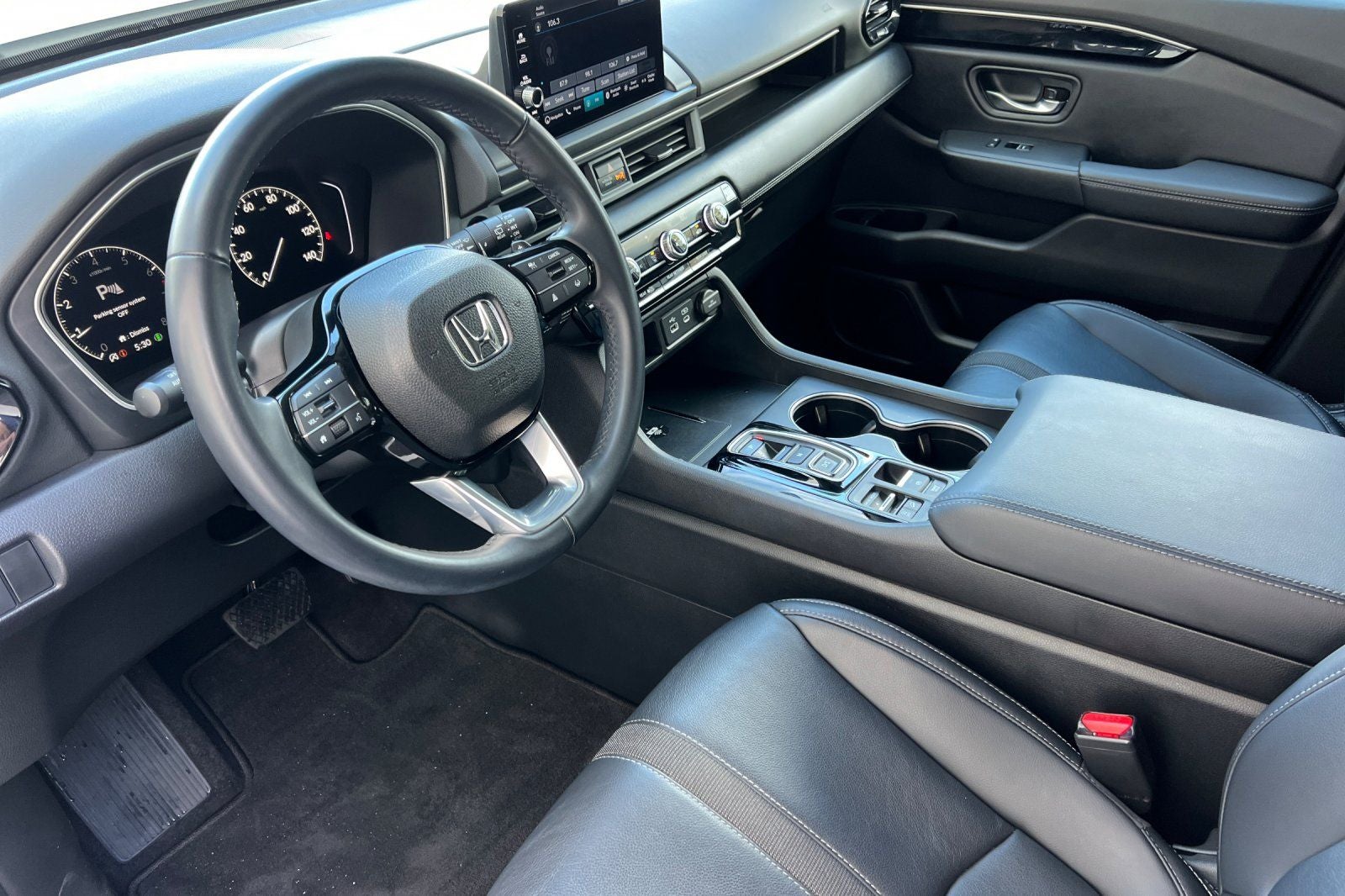 2023 Honda Pilot Touring