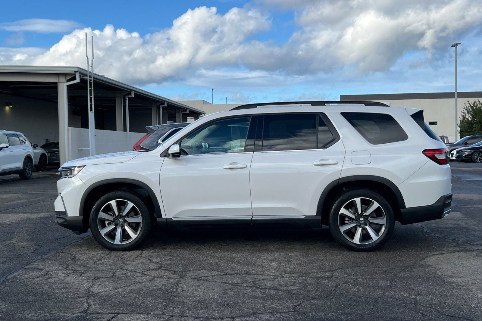 2023 Honda Pilot Touring