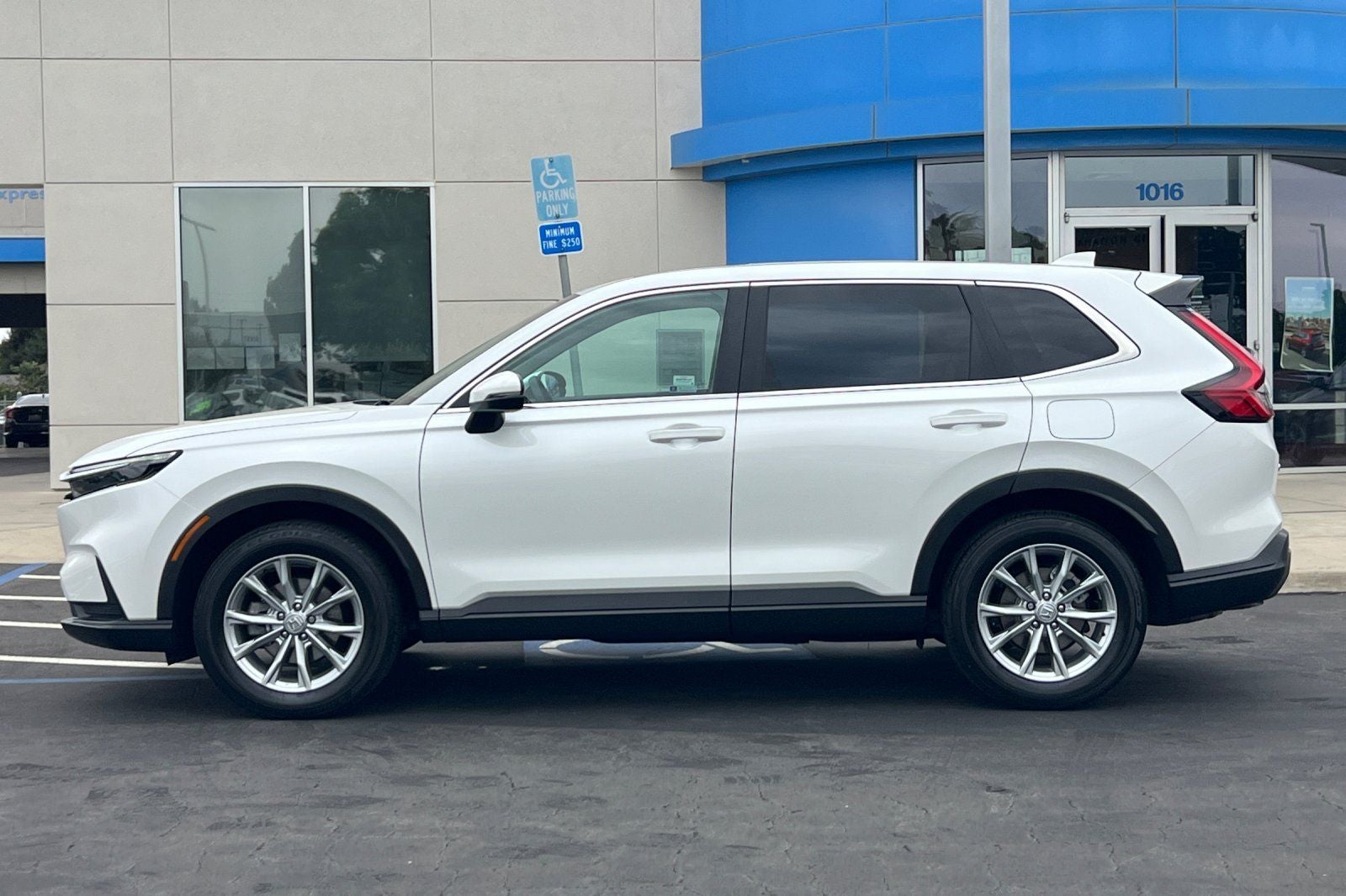 2024 Honda CR-V EX